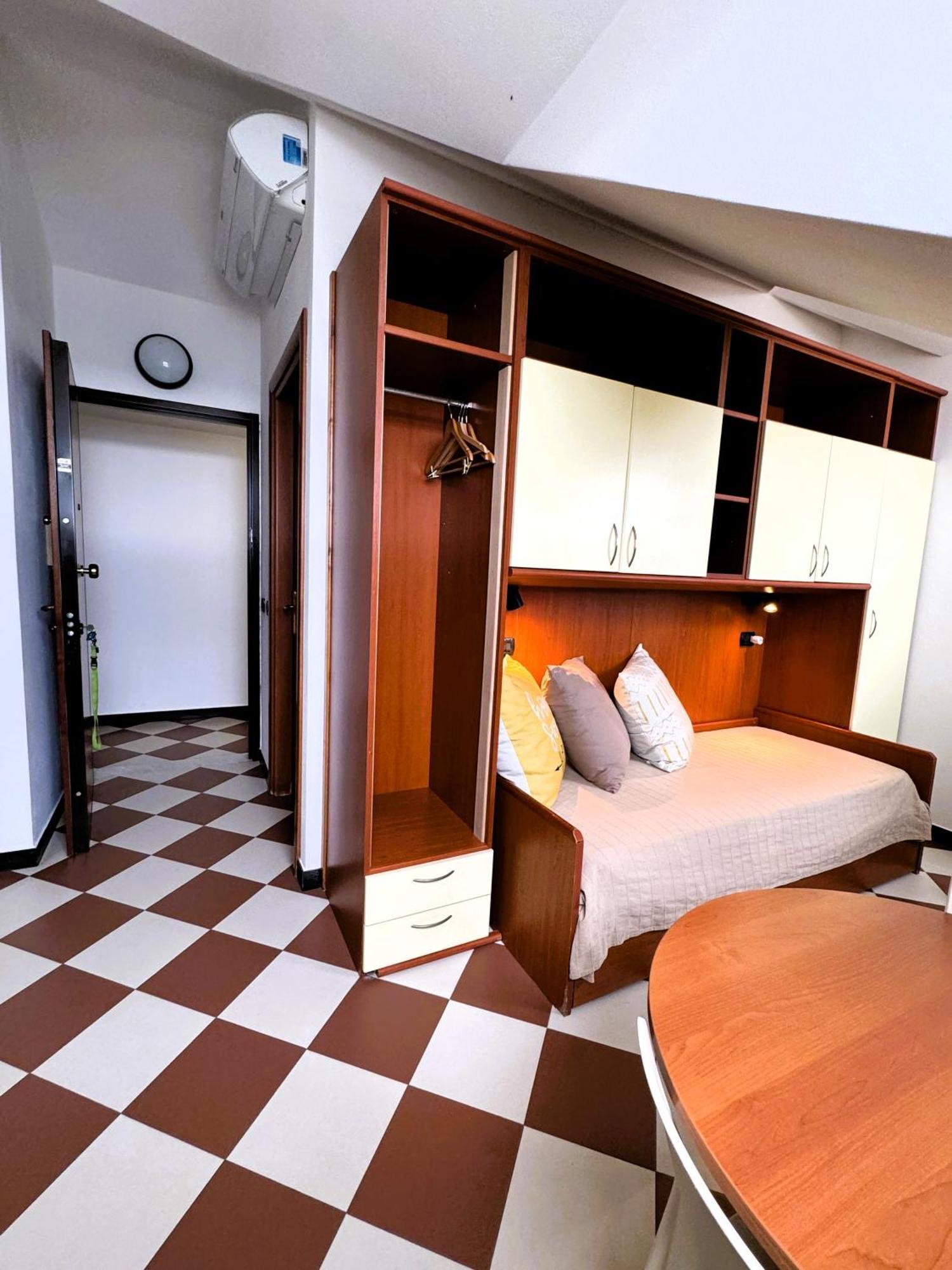 Giada Apartment โมเนเลีย ภายนอก รูปภาพ